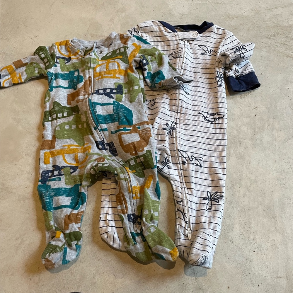 Baby clothes 6-9 month